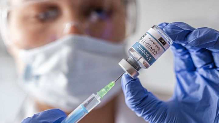Chile alcanza más 2 millones de inoculados y se consolida como líder regional de vacunación contra el Covid-19 