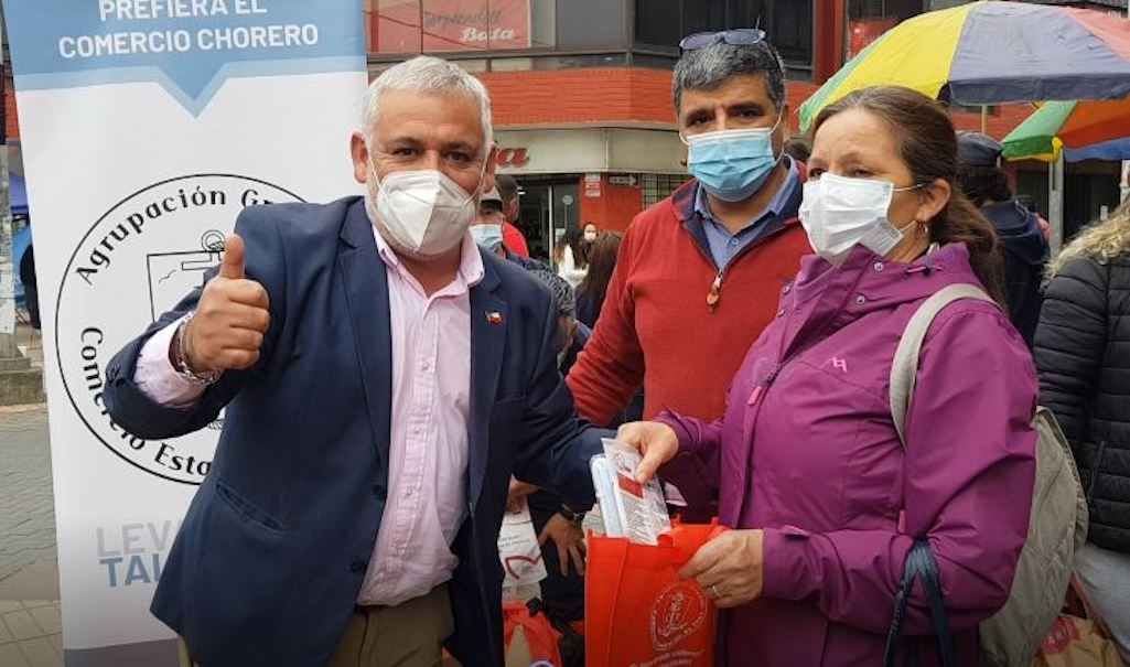 Seremi de Economía acompañó a la Agrupación Gremial del Comercio Establecido de Talcahuano en la entrega de kits sanitarios