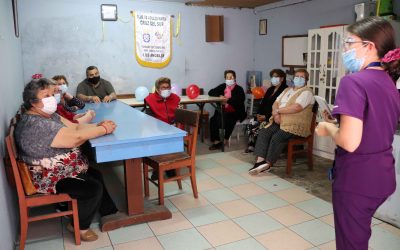 Uso de cremas y bebidas lácteas “Años Dorados” promovió taller para adultos mayores en Los Ángeles