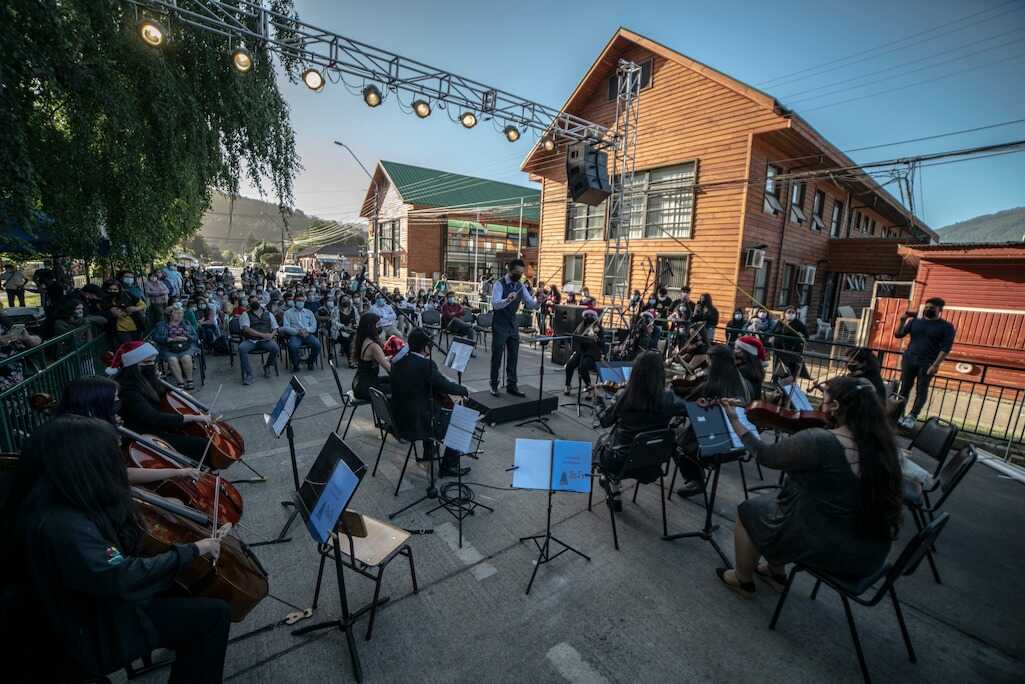 Comunidad de Contulmo disfrutó de concierto de Navidad al aire libre