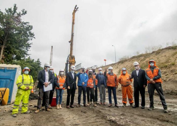 Ministro de Obras Públicas visita Chiguayante para instalar primera piedra del futuro viaducto entre avenida O´Higgins y Costanera