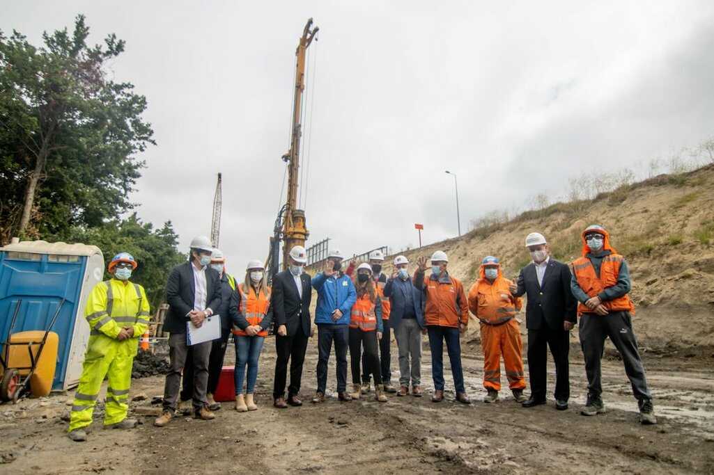 Ministro de Obras Públicas visita Chiguayante para instalar primera piedra del futuro viaducto entre avenida O´Higgins y Costanera