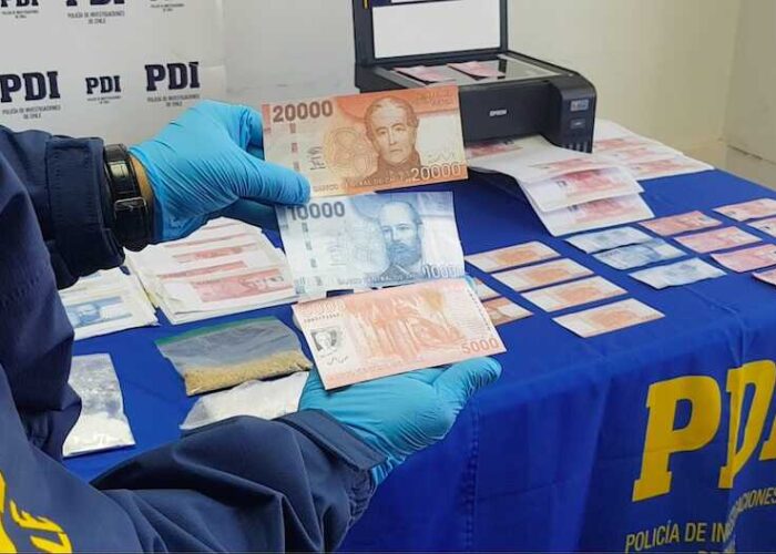 Armas, municiones y billetes falsos decomisa PDI tras operativo barrial en Talcahuano