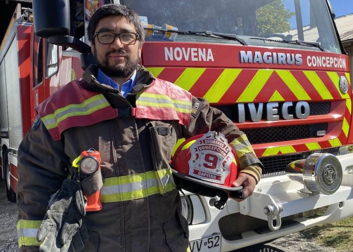 Alexis Navarro, capitán Novena Compañía Bomberos de Concepción: “Nunca dejaremos de ayudar a las personas que lo necesitan”