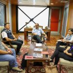 Ministro Valenzuela anuncia ataque en carrusel con Ten Tanker, Air Tanker y C-130 para combatir incendio de Santa Ana 