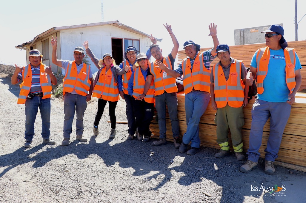 Trabajadores Pro-Empleo apoyan la reconstrucción de Punta Lavapie