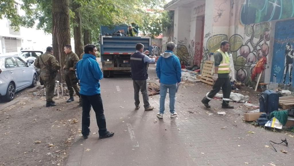 Realizan operativo por personas en situación de calle que pernoctan en la vía pública