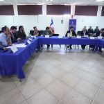 En cita con presidente Boric: gobernadores plantean brechas en materia de reconstrucción posincendios