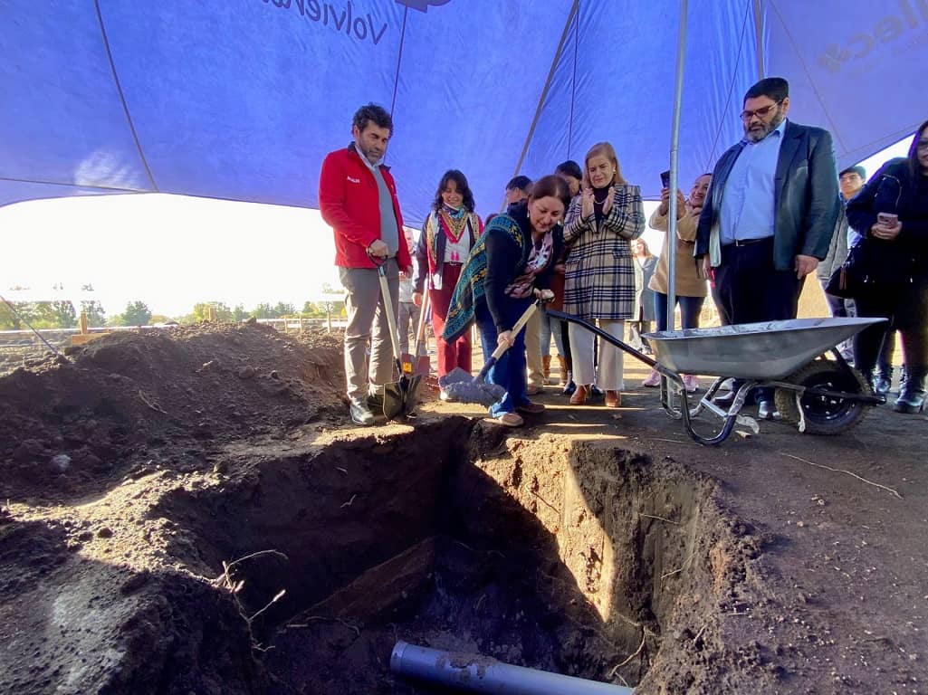 Inédito proyecto habitacional con énfasis en la agricultura inicia obras en Quilleco