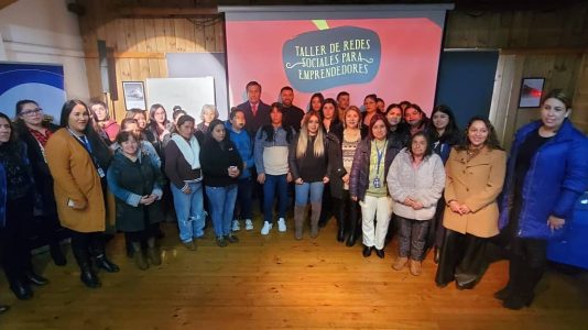 Emprendedoras lotinas se capacitan en Marketing Digital