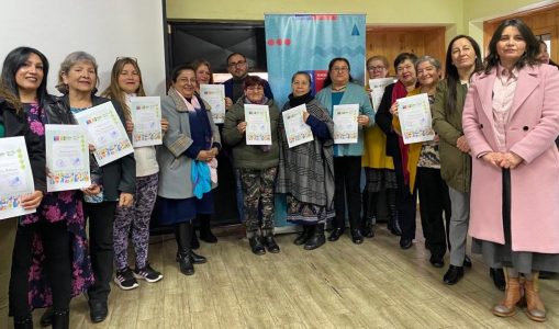 Mujeres de Hualpén se certifican en Taller de Estética Laboral y Hierbas Medicinales gracias a “Quiero Mi Barrio”