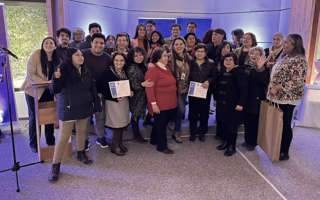 Dirigentes vecinales de Cañete reciben certificación en liderazgo social