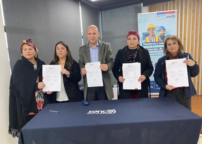Sence Biobío firmó carta de compromiso con Mesa de Mujeres Mapuches provincia de Concepción que busca abrir nuevos cupos a capacitaciones