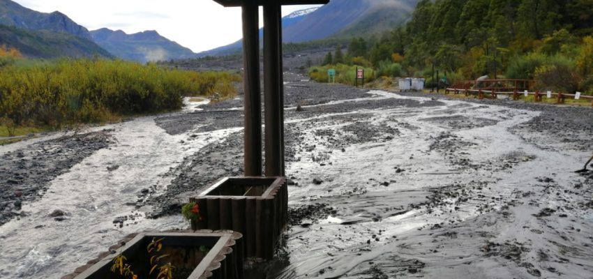 CONAF anuncia el cierre del Parque Nacional Laguna del Laja por corte de camino principal